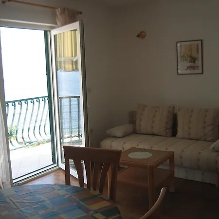 Waterfront Ivan * Podgora (Split-Dalmatia)