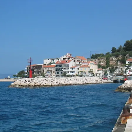 Waterfront Ivan Daire Podgora (Split-Dalmatia)