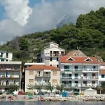 Apartament Waterfront Ivan