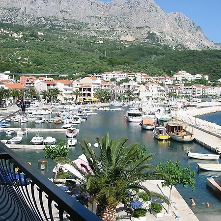 Waterfront Ivan Apartman Podgora